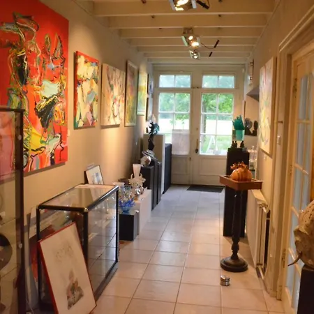 Art+Bed And Breakfast-3